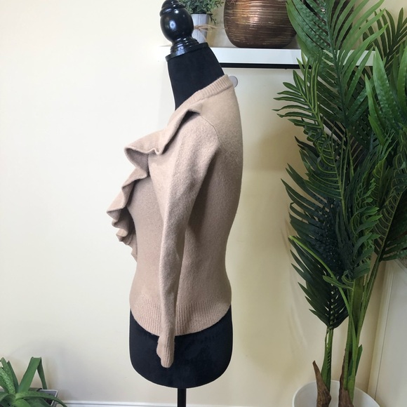 J. Crew Ruffle Front 100% Merino Wool Tan Crewneck Sweater XS - Picture 2 of 5